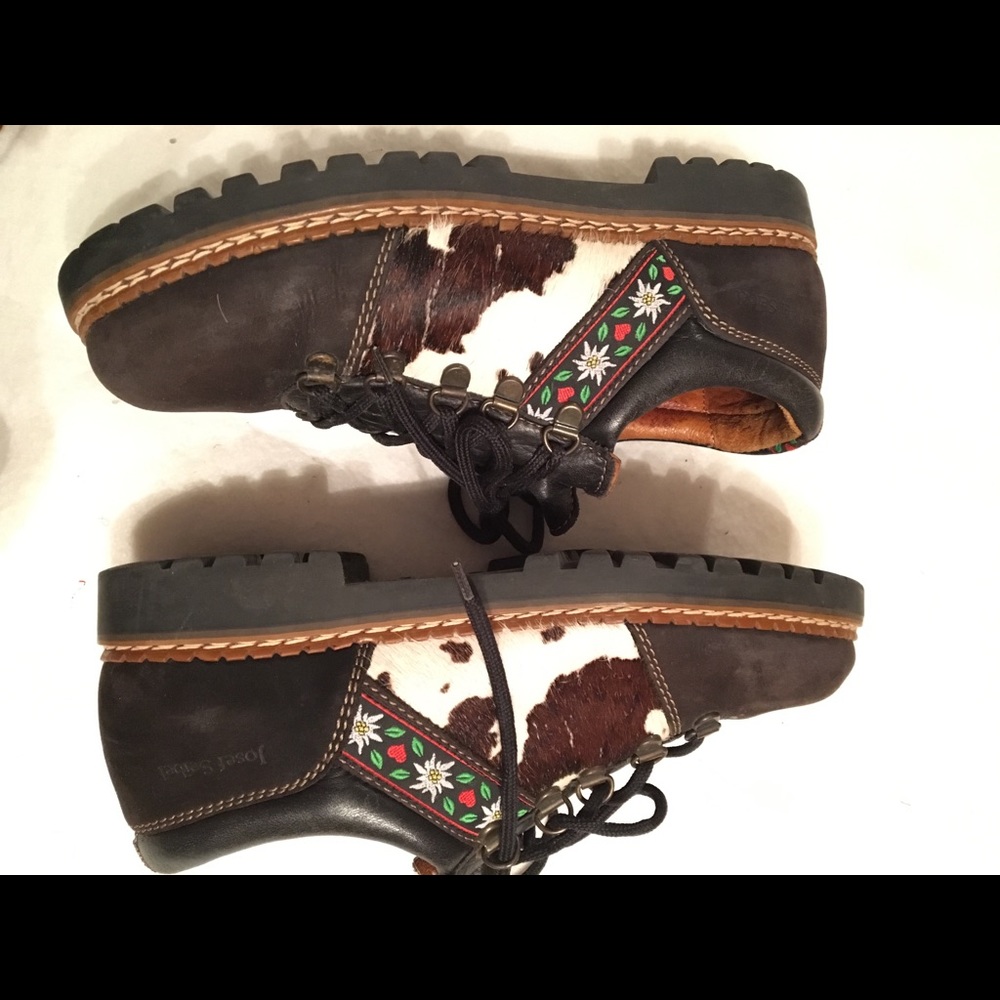 Josef Seibel Vintage Shoe Cowprint!